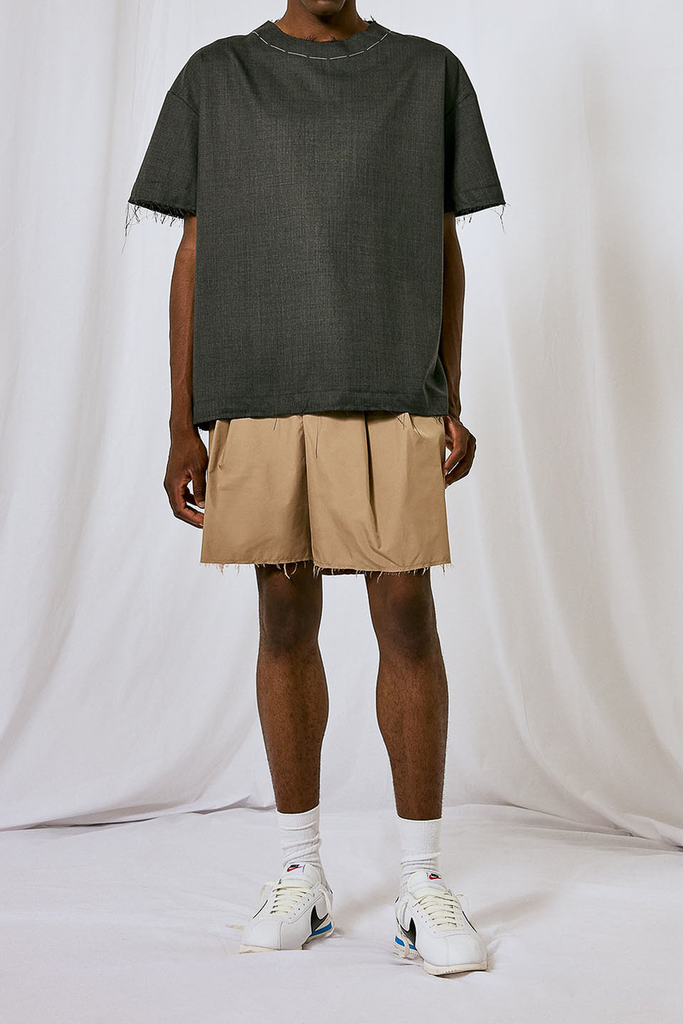 TAILORED T-SHIRT