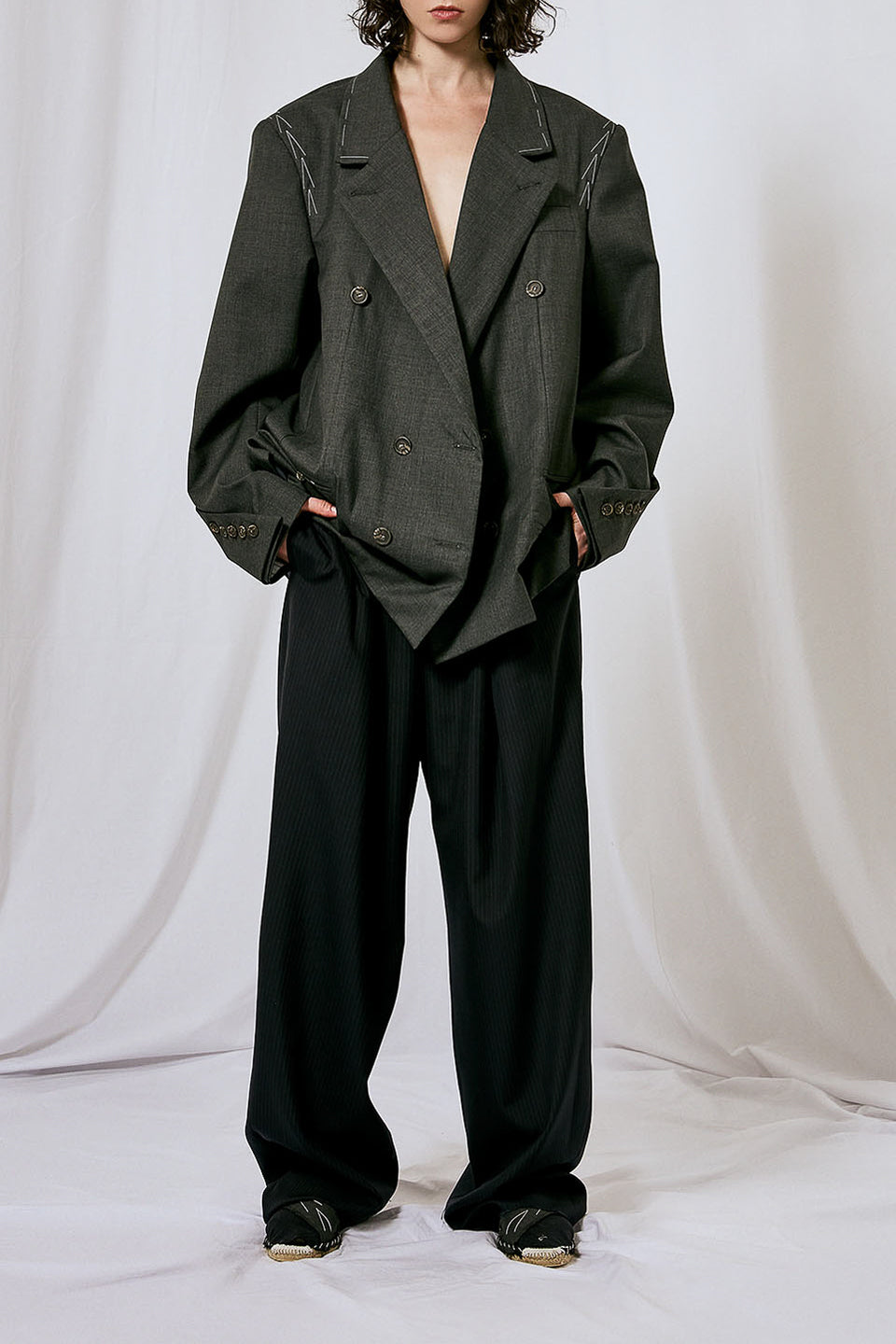 DOUBLE BREASTED BLAZER