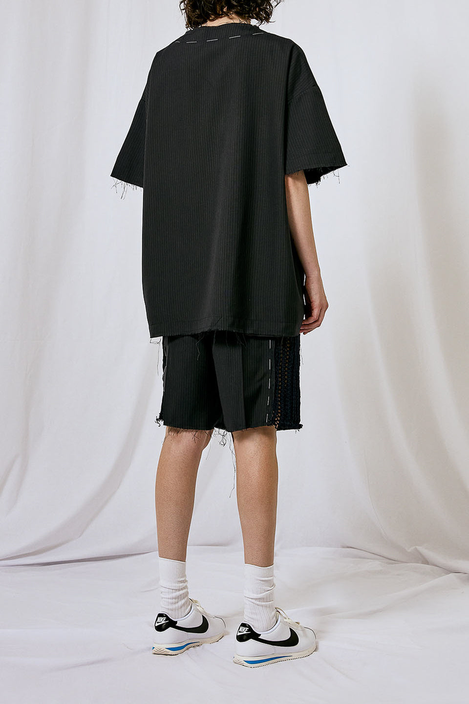 TAILORED PINSTRIPE T-SHIRT
