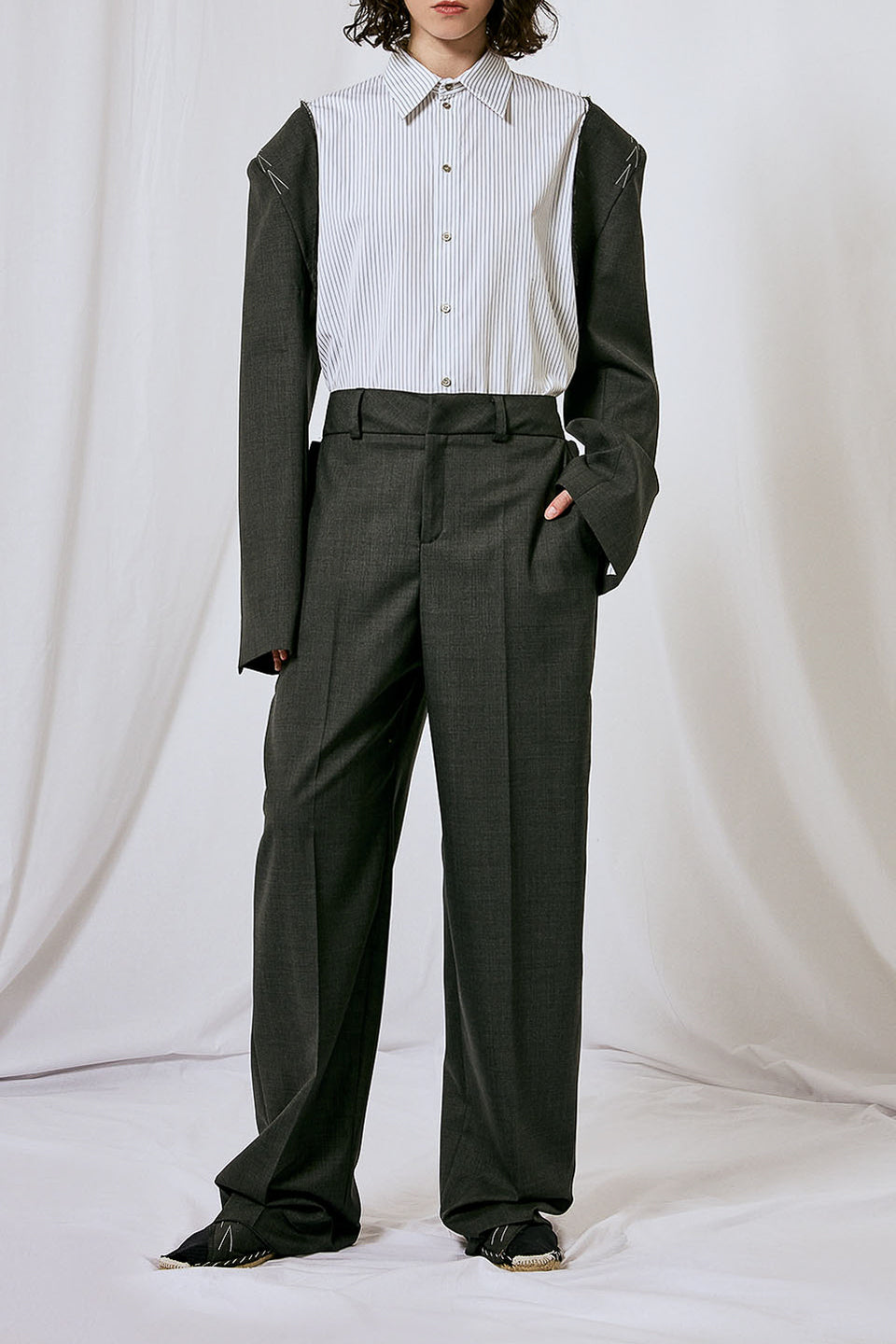 DECONSTRUSTED BLAZER