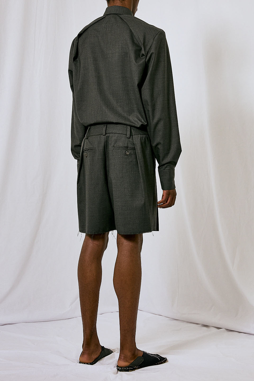 FUNDAMENTAL TAILORED SHIRT