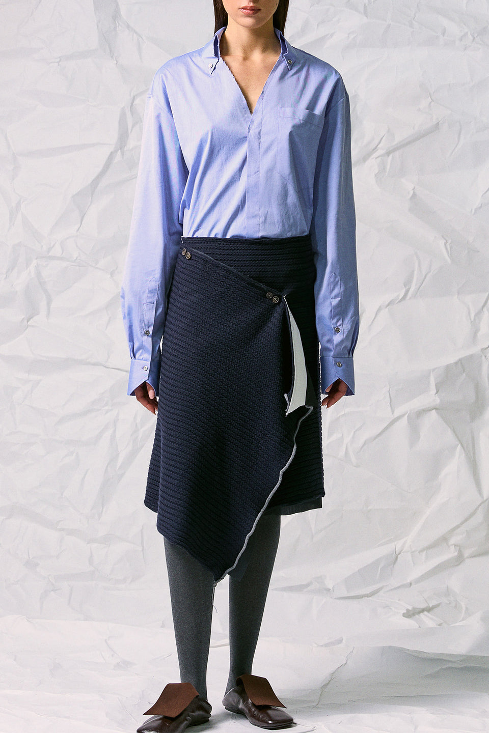 CUT COLLAR SHIRT
